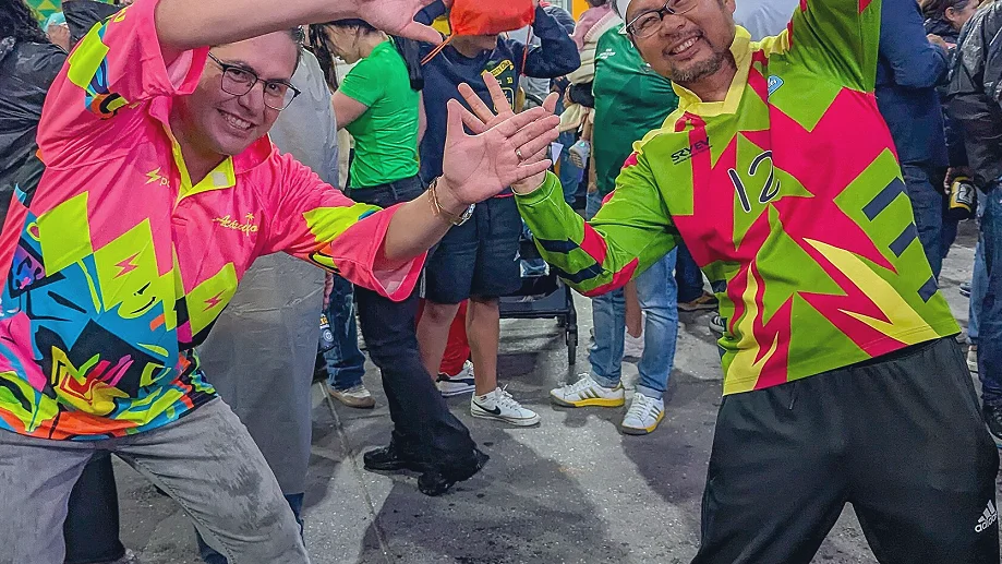 爱游戏官方网站前线 为什么一次没人注意的前插能改变整次进攻·档案室胶片·高位逼抢度